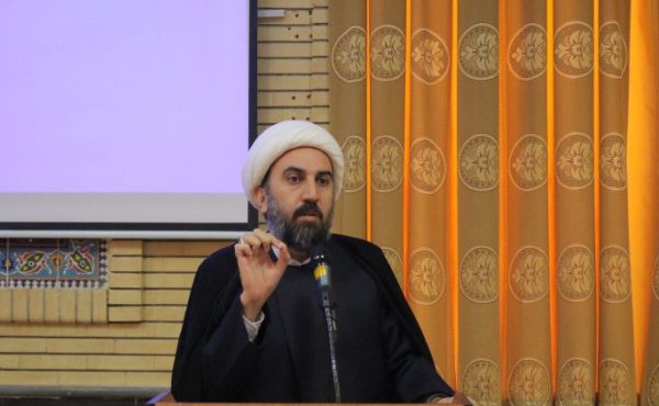 نشست هم اندیشی قرارگاه ملی مساجد، ویژه امامان جماعت در ایلام برگزار شد نشست هم اندیشی قرارگاه ملی مساجد، ویژه امامان جماعت در ایلام برگزار شد