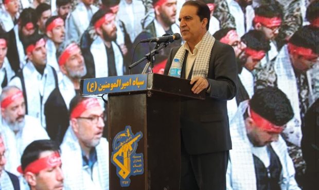 استاندار ایلام در اجتماع بزرگ بسیجیان به مناسبت هفته بسیج در مصلی شهر ایلام: هر جا روحیه بسیجی باشد ایستادگی و مقاومت در برابر ظلم و ستم در اذهان مردم ایجاد میشود استاندار ایلام در اجتماع بزرگ بسیجیان به مناسبت هفته بسیج در مصلی شهر ایلام: هر جا روحیه بسیجی باشد ایستادگی و مقاومت در برابر ظلم و ستم در اذهان مردم ایجاد میشود