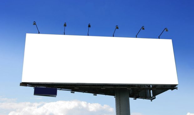 مدیرکل راهداری و حمل و نقل جاده‌ای خبر داد: جمع آوری تابلوها و بیلبوردهای غیرمجاز در راه‌های ایلام