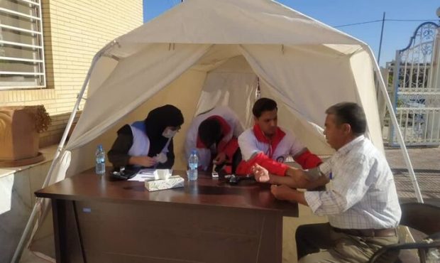 مدیرعامل جمعیت هلال احمر استان خبر داد: ۶۳ کاروان سلامت هلال احمر ایلام به مردم خدمات رایگان ارائه می دهند