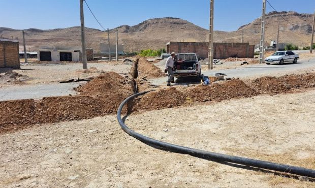 مدیر عامل آبفا استان: بهره مندی بیش از ۳۰۰۰ نفر از مشترکین هلیلانی از آب پایدار با اجرای ۷۴۰۰ متر اصلاح و توسعه شبکه توزیع