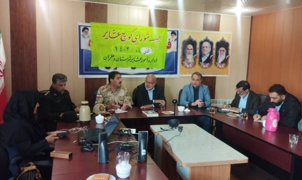 مدیر کل امور عشایر استان: جلوگیری از خام‌فروشی ۱۶۰۰ تن پشم تولیدی عشایر ایلام زمینه‌ساز اشتغال است