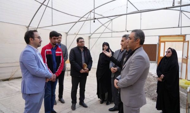 مدیرعامل شرکت گاز  در دیدار با دانش آموزان معلول ایلامی: مراکز  آموزشی استان از جمله مدارس استثنایی از نعمت گاز طبیعی برخوردار  هستند