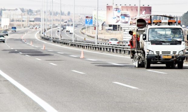 مدیرکل راهداری و حمل و نقل جاده‌ای خبر داد: سه هزار و ۱۰۰ کیلومتر خط‌کشی راه‌های ایلام انجام شد