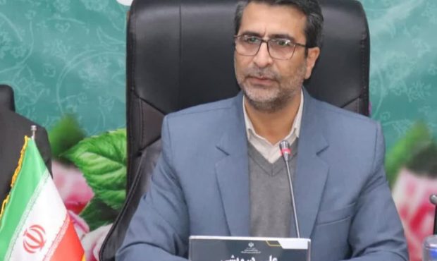 اجرای بیش از ۳ هزار برنامه در سطح مدارس استان/ همسرایی یکهزار و ۳۵۷ دانش آموز در  راهپیمایی روز ۲۲ بهمن