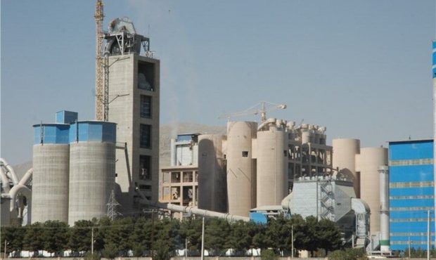 مدیرکل حفاظت محیط زیست استان خبر داد: ۲۰ نفر از متخلفان آلوده کننده هوا در ایلام به مراجع قضایی معرفی شدند