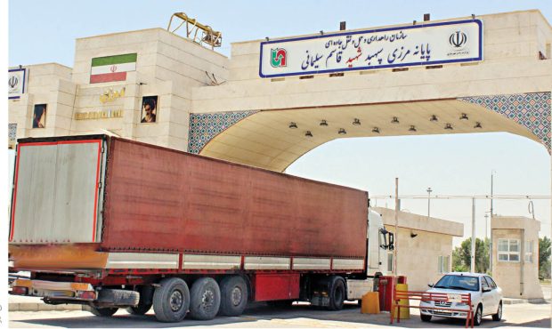 مدیرکل گمرک استان ایلام خبر داد: ۲۷۱ هزار تُن محصولات کشاورزی از مرز مهران به عراق صادر شد