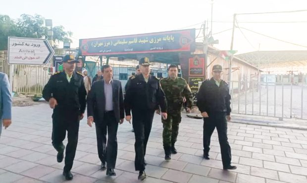 نظم وامنیت مطلوب در مرز مهران/تردد زائران و فعالیت در مرز بدون هیچ دغدغه درحال انجام است نظم وامنیت مطلوب در مرز مهران/تردد زائران و فعالیت در مرز بدون هیچ دغدغه درحال انجام است