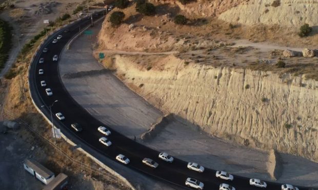 مدیر کل راهداری و حمل‌ ونقل جاده‌ای استان خبر داد: ثبت بیش از یک میلیون و ۸۸ هزار تردد در جاده‌های ایلام