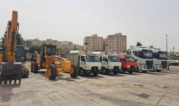 مدیرکل راهداری و حمل‌ونقل جاده‌ای استان خبر داد: افزایش توان ناوگان راهداری ایلام با ورود ۱۰ دستگاه ماشین‌آلات جدید