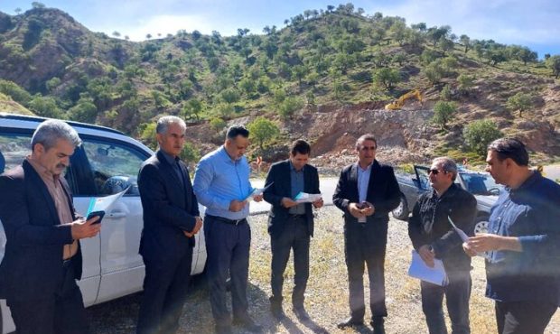 مدیرکل راه و شهرسازی استان خبر داد: حفاری تونل تنگه رازیانه در محور ایلام- بدره- دره شهر شتاب می گیرد