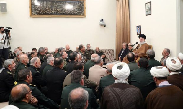 رهبر انقلاب: دشمن از پیشرفت‌های جمهوری اسلامی کلافه و عصبی است