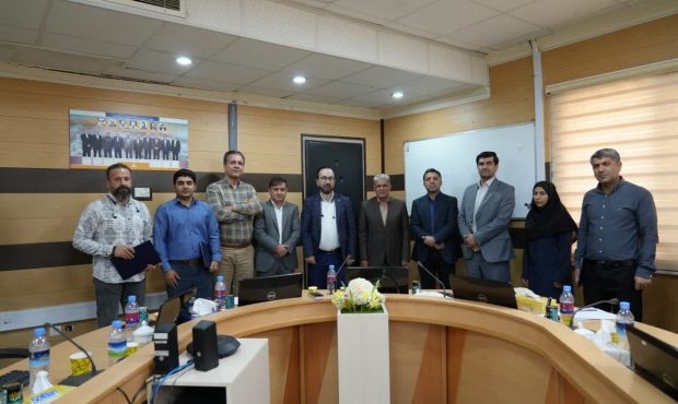 بمناسبت هفته کار و کارگر؛ از ۲۱ کارگر نمونه شرکت گاز استان ایلام تجلیل شد