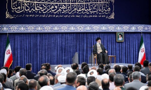 رهبر انقلاب: اگر امت اسلامی متحد بود، قضایای غزه و یمن اتفاق نمی‌افتاد