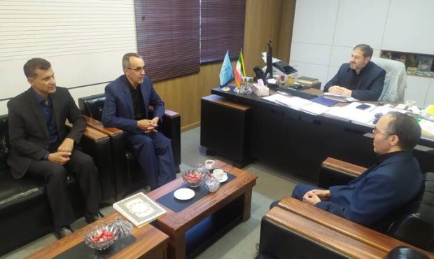 مدیرکل کمیته امداد استان ایلام: ۳۳ هزار نفر حامی کودکان یتیم و نیازمند در ایلام هستند مدیرکل کمیته امداد استان ایلام: ۳۳ هزار نفر حامی کودکان یتیم و نیازمند در ایلام هستند