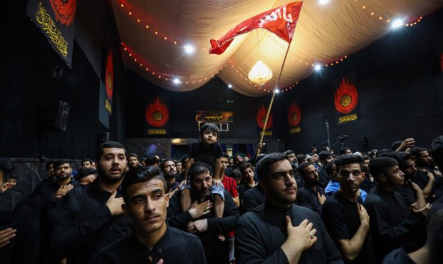 مدیرکل اوقاف و امور خیریه استان خبر داد: برگزاری مراسم محرم در ۳۶ بقعه متبرکه استان ایلام