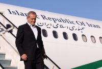 اذعان به استراتژی اشتباه در ترکیب سفر وزرا همراه با رئیس جمهور به استان