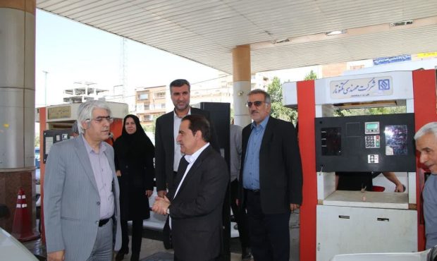 بازدید استاندار ایلام از جایگاه‌های عرضه سوخت
