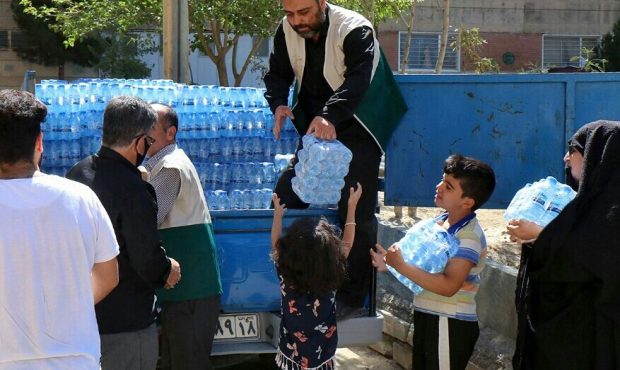 فرماندار مهران خبر داد: آغاز به‌کار کمیته توزیع آب زائران اربعین در مهران