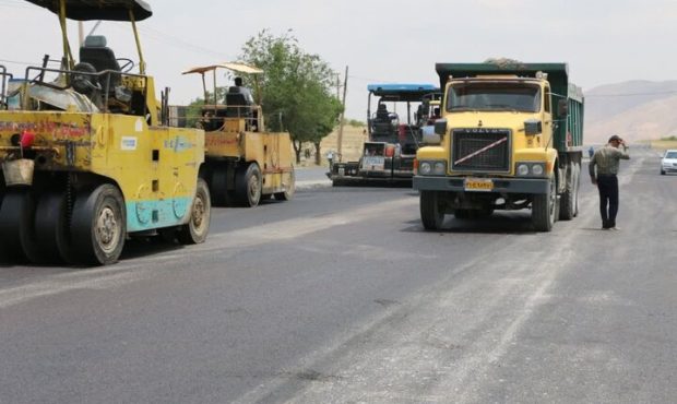 مدیرکل بنیاد مسکن انقلاب اسلامی استان: ۱۶ هزار مترمربع از معابر خاکی چهار روستای شهرستان چوار آسفالت شد