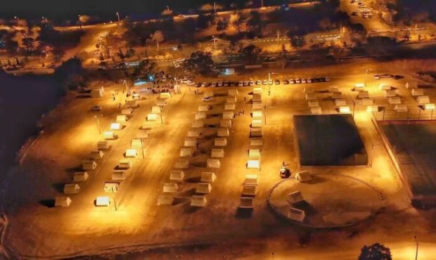 مدیرعامل جمعیت هلال احمر استان خبر داد: اسکان اضطراری ۱۱۰ هزار زائر اربعین در سایت چغاسبز ایلام