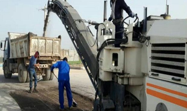 آغاز عملیات آسفالت معابر مهران برای استقبال از زائران اربعین