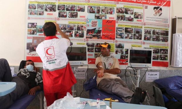 مدیرعامل جمعیت هلال احمر استان: ارائه خدمات هلال احمر به ۳۵ هزار نفر از زوار اربعین در مرز مهران