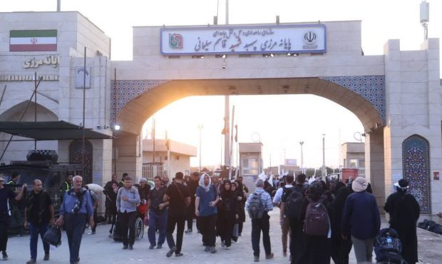 تردد بیش از سه میلیون و ۲۸۴ هزار زائر از مرز مهران در ماه صفر
