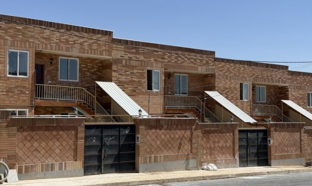 مدیر کل راه و شهرسازی استان خبر داد: ۶۶ هکتار زمین برای مسکن ملی در دهلران اختصاص یافت مدیر کل راه و شهرسازی استان خبر داد: ۶۶ هکتار زمین برای مسکن ملی در دهلران اختصاص یافت