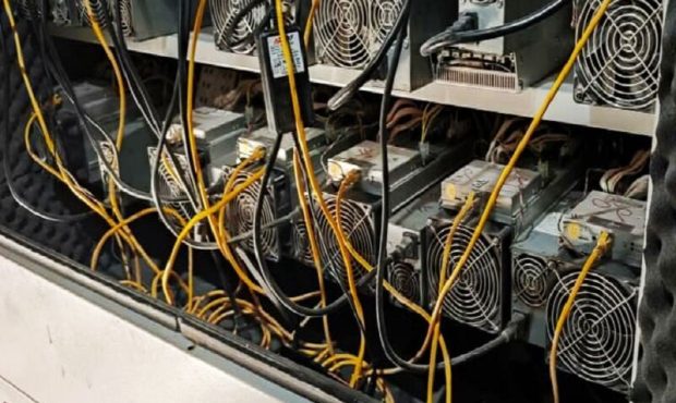 مدیرعامل شرکت توزیع نیروی برق استان خبر داد: کشف ۱۲ دستگاه استخراج رمز ارز در ایلام