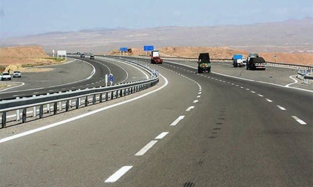 مدیرکل راهداری و حمل‌ونقل جاده‌ای استان خبر داد: کنارگذر قلاجه فردا زیر بار ترافیک می‌رود