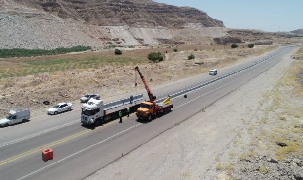 مدیرکل راهداری و حمل و نقل جاده‌ای ایلام خبر داد: ۹ کیلومتر نیوجرسی در جاده‌های ایلام نصب شد
