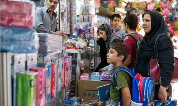 معاون بازرسی و نظارت اداره کل صمت خبر داد: آغاز طرح نظارتی «مهر» در ایلام برای کنترل بازار نوشت‌افزار