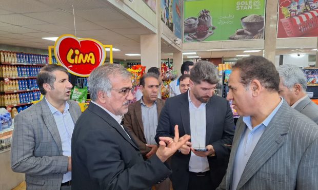 فرماندار ایلام تاکید کرد: خروج مرغ از استان ایلام ممنوع اعلام شد فرماندار ایلام تاکید کرد: خروج مرغ از استان ایلام ممنوع اعلام شد