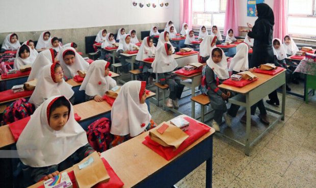 زنان و دختران ایلامی آموزش های خود مراقبتی فرا می گیرند