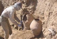 ۱۶۲ مهره تاریخی از حفاران غیرمجاز در دهلران ایلام کشف شد