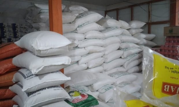 انبار احتکار برنج و شکر در ایلام کشف شد