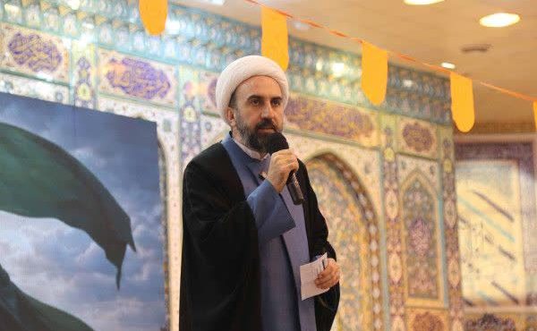 حضور مردم ایلام در جشن بزرگ نیمه شعبان مثال زدنی بود حضور مردم ایلام در جشن بزرگ نیمه شعبان مثال زدنی بود