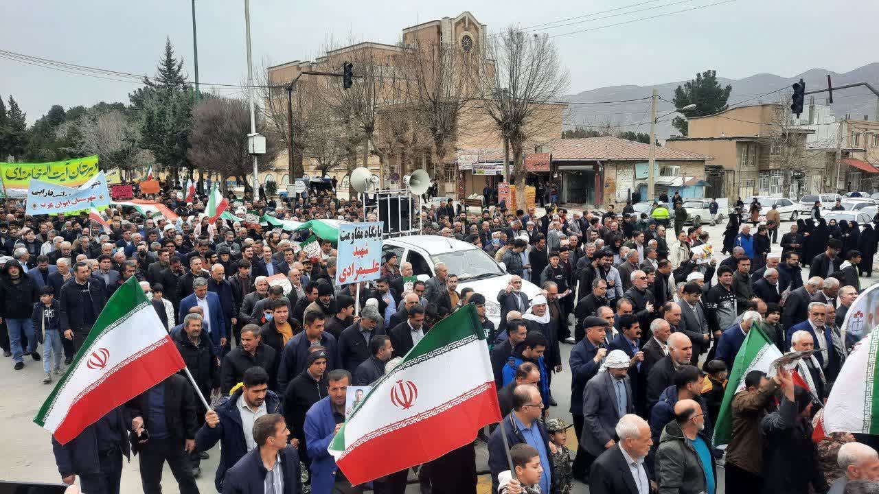 گزارش تصویری/نمایش اقتدار و همبستگی در چهل‌وهفتمین سالگرد پیروزی شکوهمند انقلاب اسلامی
