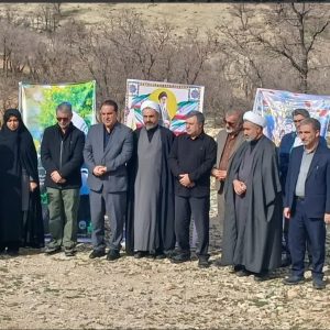 برگزاری پویش نهالکاری «سرو ایران» به یاد رهبر شهید در ایلام برگزاری پویش نهالکاری «سرو ایران» به یاد رهبر شهید در ایلام
