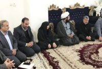دیدار نماینده مردم ایلام به همراه مدیرکل بنیاد شهید و امور ایثارگران استان با خانواده های معظم شهدای جنگ رمضان در چرداول و هلیلان دیدار نماینده مردم ایلام به همراه مدیرکل بنیاد شهید و امور ایثارگران استان با خانواده های معظم شهدای جنگ رمضان در چرداول و هلیلان