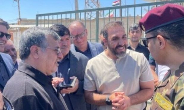 صادرات کالا در گذرگاه مرزی مهران هوشمند شود