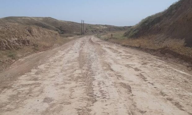 ساخت راه دسترسی به گذرگاه مرزی چیلات دهلران آغاز شد ساخت راه دسترسی به گذرگاه مرزی چیلات دهلران آغاز شد