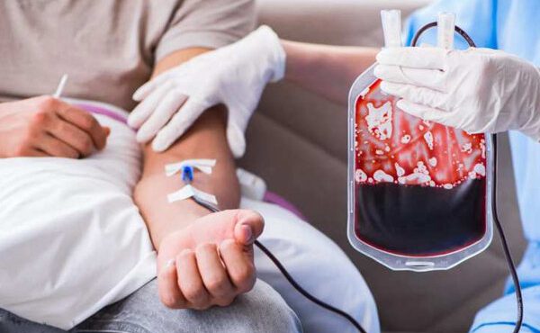 ذخایر خونی استان ایلام نیازمند مشارکت مردم است ذخایر خونی استان ایلام نیازمند مشارکت مردم است
