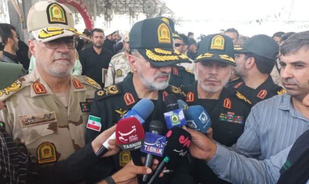 سردار رادان: مهران همچنان پرترددترین گذرگاه اربعینی است سردار رادان: مهران همچنان پرترددترین گذرگاه اربعینی است