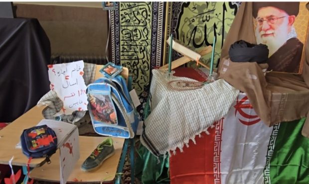مهر که میرسد، بعضی مادران میناب دوباره فرزندشان را کم میکنند مهر که میرسد، بعضی مادران میناب دوباره فرزندشان را کم میکنند