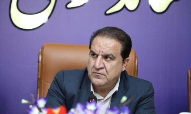 استاندار ایلام: کاهش قیمت میوه در ایلام با حذف واسطه‌ها امکان پذیر است